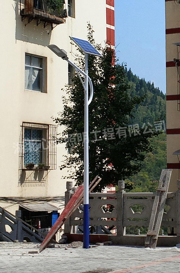 重慶奉節(jié)寶塔坪廉租房太陽(yáng)能路燈照明項(xiàng)目
