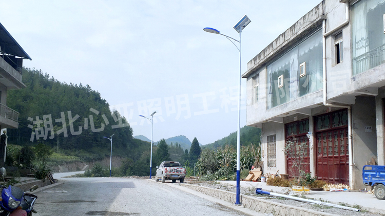 重慶奉節(jié)縣興隆鎮(zhèn)桂花村太陽(yáng)能路燈照明項(xiàng)目