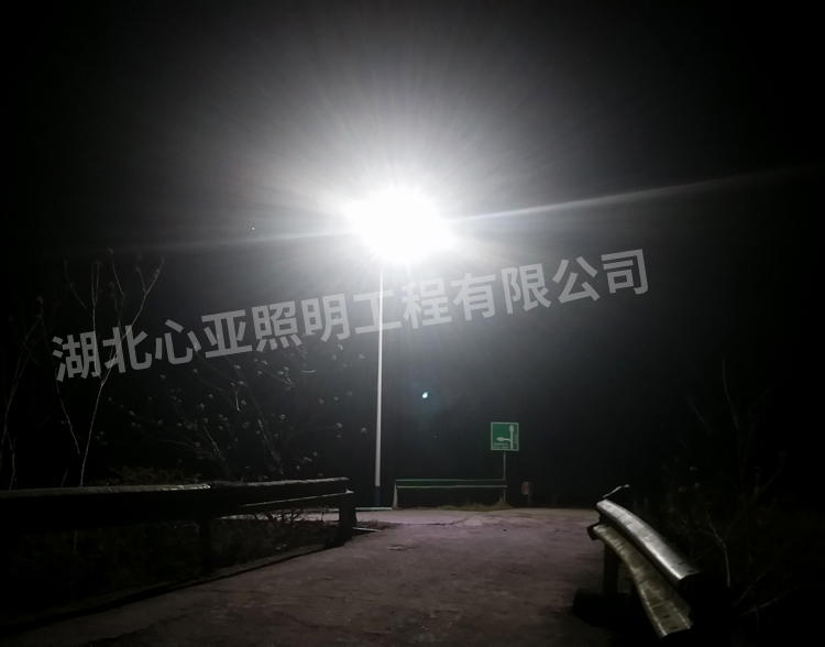 宜昌長陽縣向日嶺村太陽能路燈照明項(xiàng)目